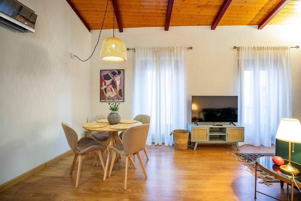 Duplex Apartamento Godoy Centro Caces Εξωτερικό φωτογραφία